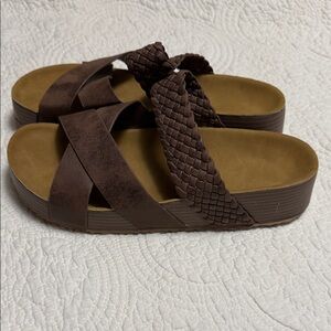 Brown Women's Sandals Size 9